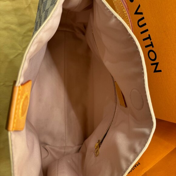 Louis Vuitton Graceful PM hobo in fresh Damier Azur - Picture 13 of 14